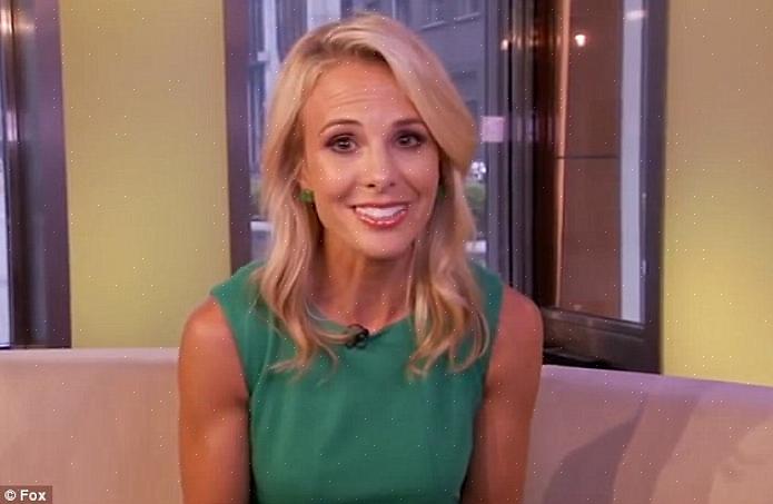 Elisabeth Hasselbeck tem um estilo de cabelo de comprimento médio