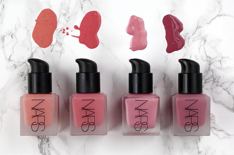 Se você deseja transformar seu pó de blush favorito em blush líquido