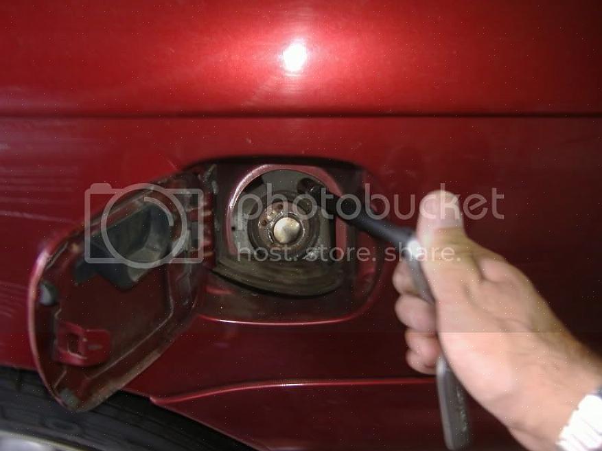 A bomba de combustível Saturn VUE certa