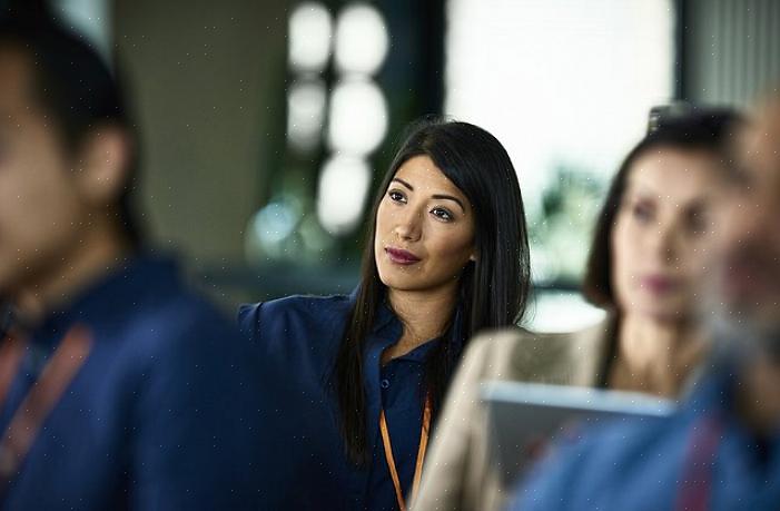 É imprescindível que as mulheres executivas tenham experiência em liderança para melhor administrar